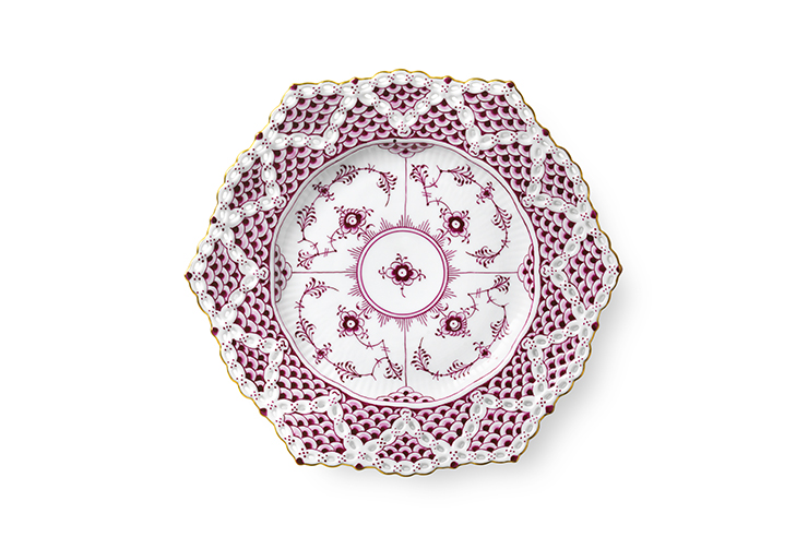 Product image of Purpur Plate with gold